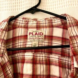 Old navy plaid flannel
